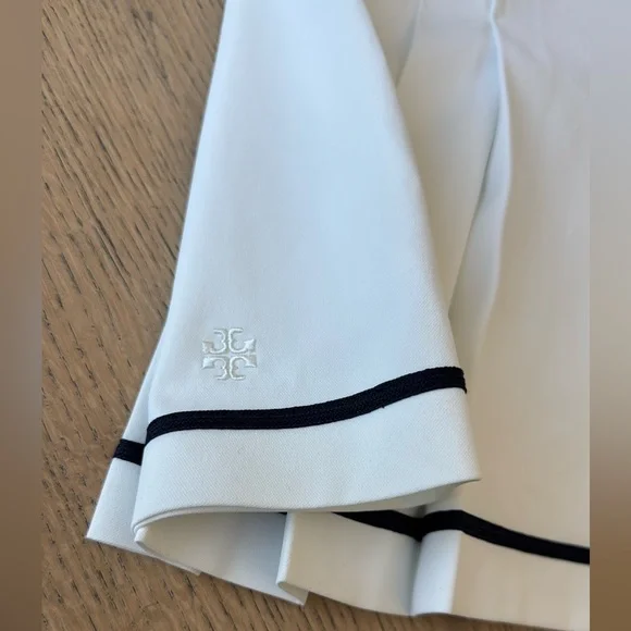 Tory Burch Snow White & Navy Tech Twill Pleated Tennis Skirt Woven Trim, Small - Picture 5 of 8